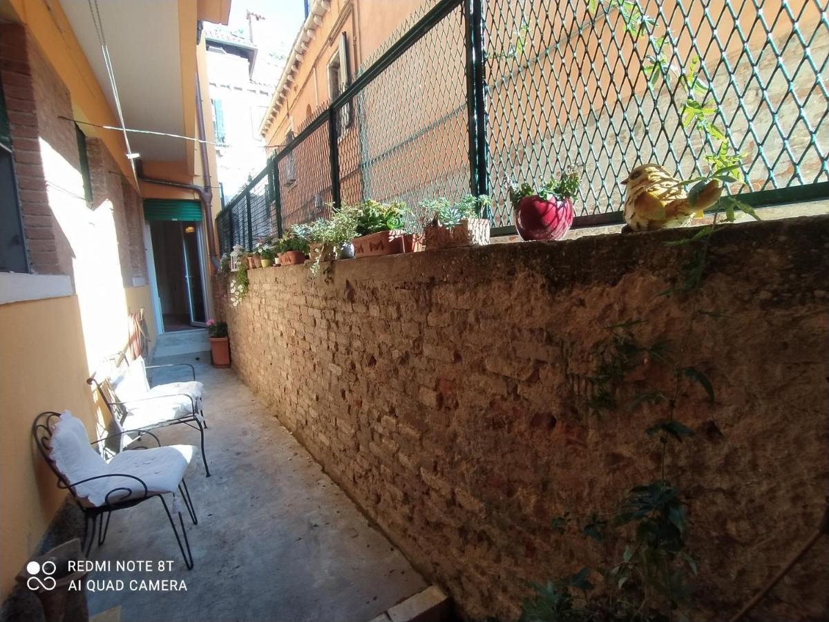 Casa Gialla Venedig Exterior foto