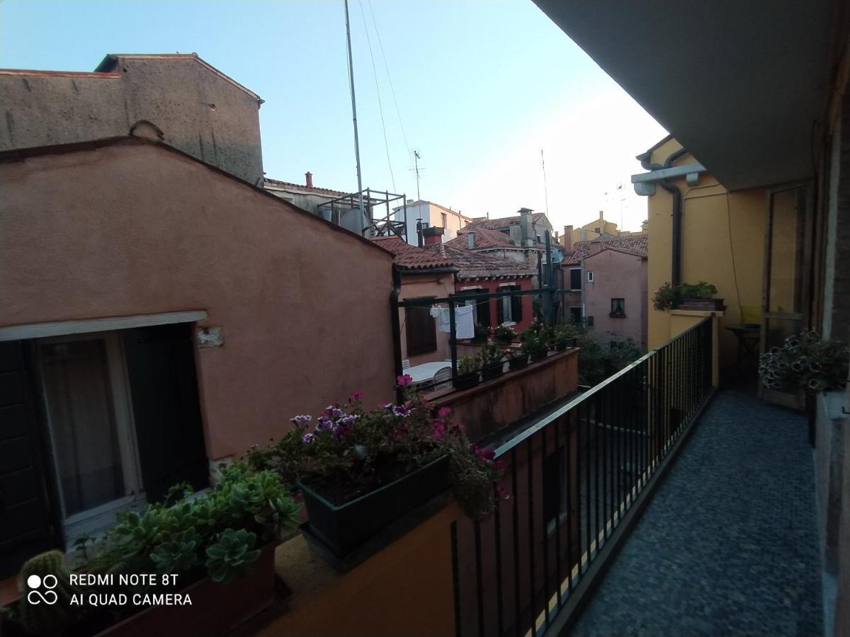 Casa Gialla Venedig Exterior foto